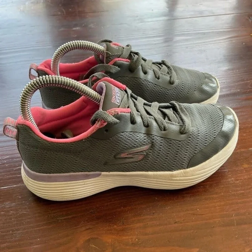Skechers GOrun Sneakers Kids 1.5 Grey Pink 302428L‎ Athletic Running Shoes